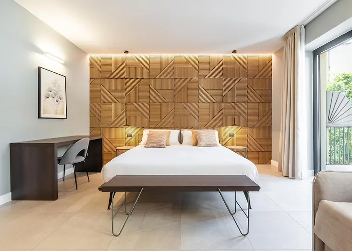 Konukevi Karalin Sonnino 3*