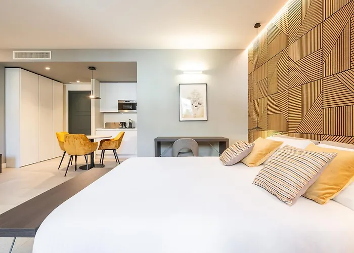 Konukevi Karalin Sonnino 3*